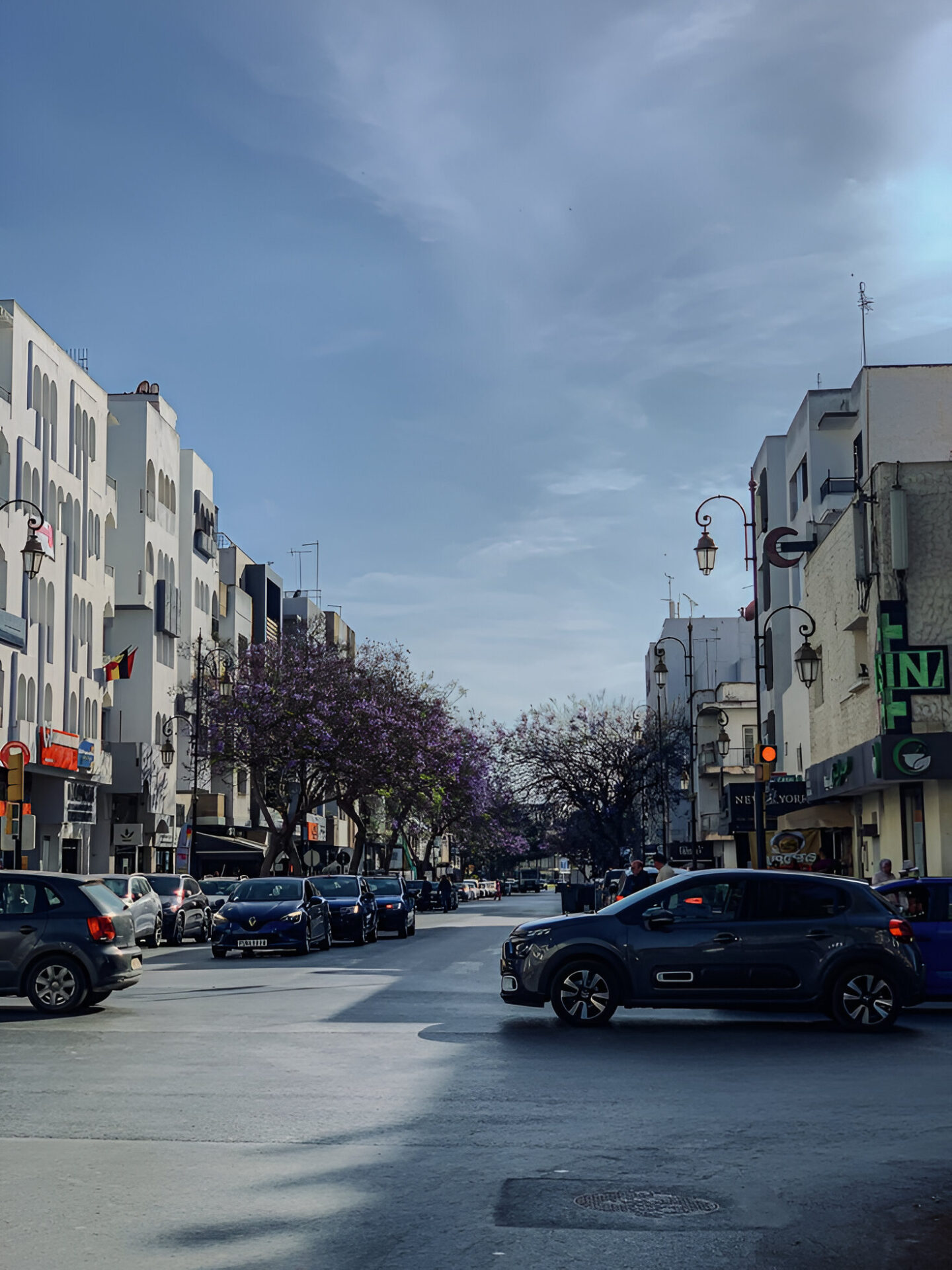Quartier Agdal à Rabat : Un cœur moderne et animé